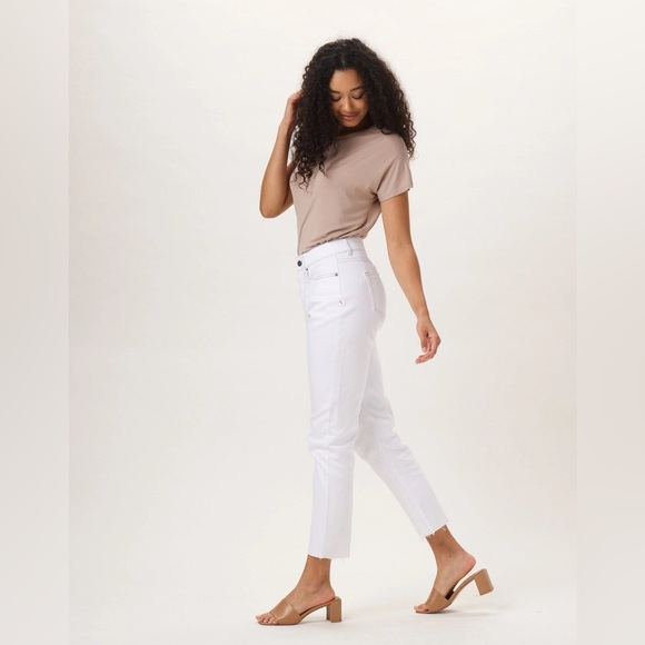 The Normal Brand | Hi-Rise Ankle Skimmer in White - Picture 2 of 12